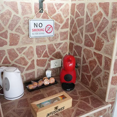 Roque's House A