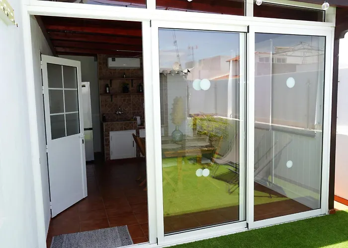 Roque's House A