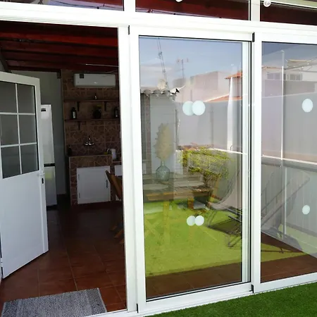 Roque's House A